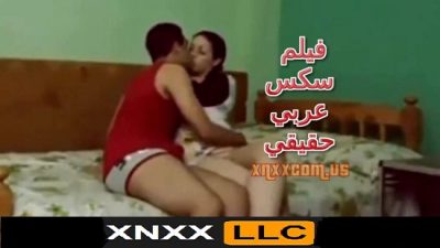 سكس عربي حقيقي عنتيل ينيك خطيبه